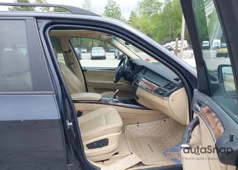 2007 BMW X5 3.0Si z USA, uszkodzony, nr VIN 5UXFE43567L010064